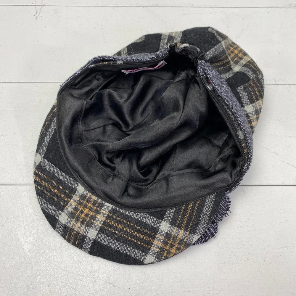 Y2K Trixie Plaid Newsboy Hat Womens Flower Accent Black Tan Wool Blend Mall Brat